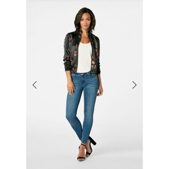 JUSTFAB Womens Satiny Lightweight Black Floral Print Bomber Jacket Size Small - Picture 2 of 7